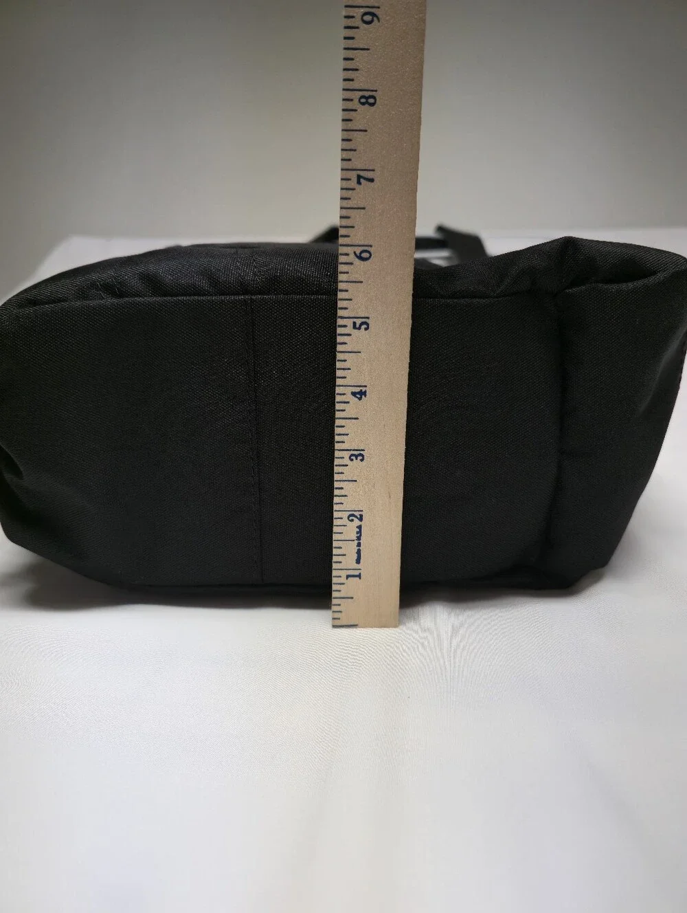 Lowepro Passport Sling Camera Bag - Black with Green Interior